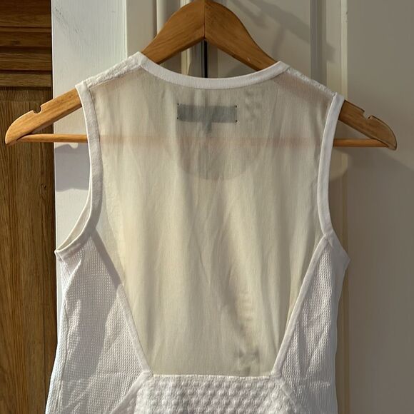 🎀Rag & bone white fitted tank xs - Picture 11 of 11